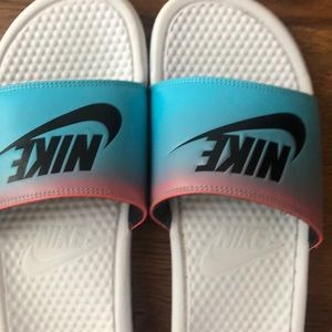 Nike benassi jdi slides